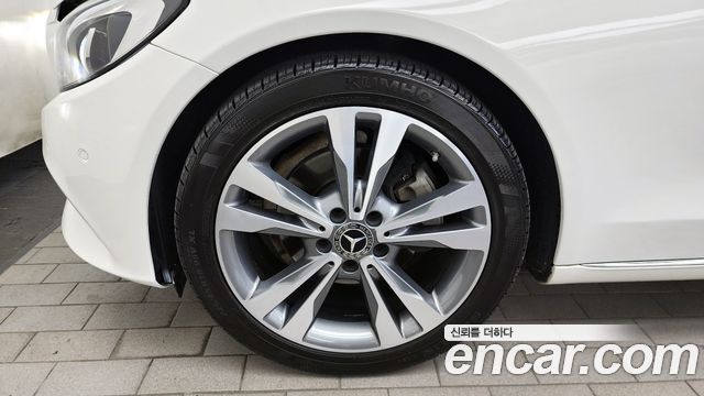 Mercedes-Benz C-Class из Кореи Encar