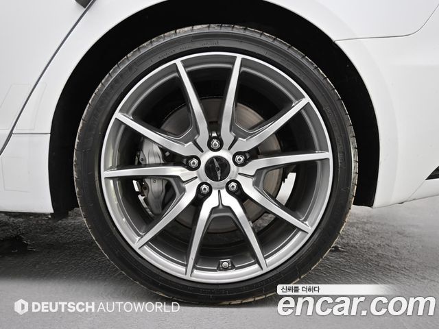 Genesis G70 из Кореи Encar