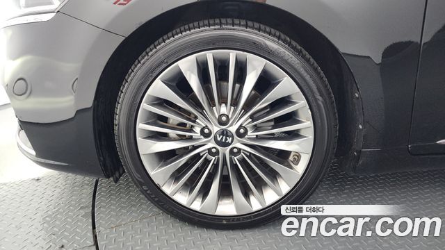 Kia K7 из Кореи Encar