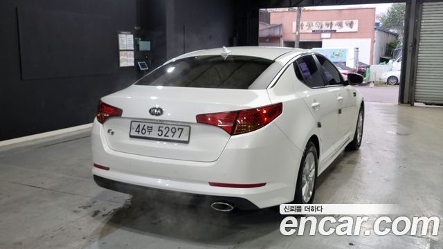 Kia K5 из Кореи Encar
