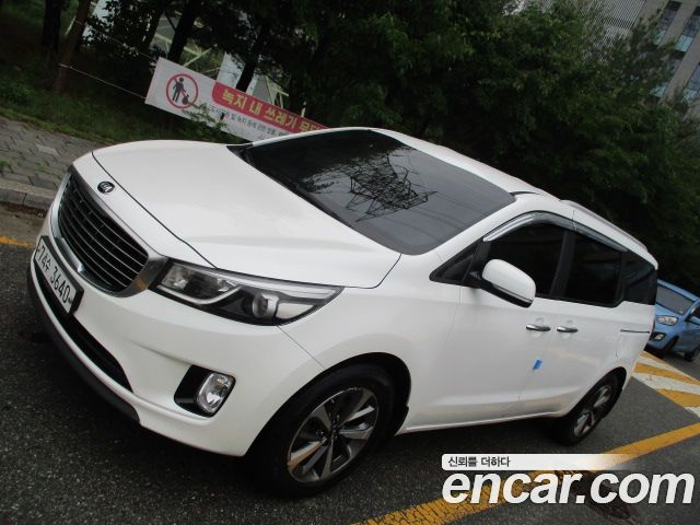 Kia Carnival из Кореи Encar