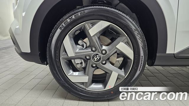 Hyundai Venue из Кореи Encar