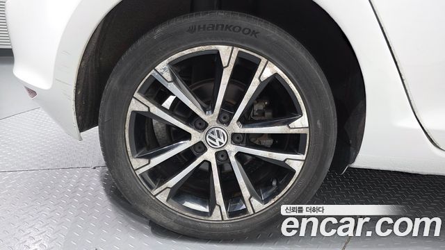 Volkswagen Golf из Кореи Encar