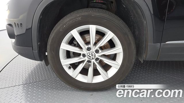 Volkswagen Tiguan из Кореи Encar