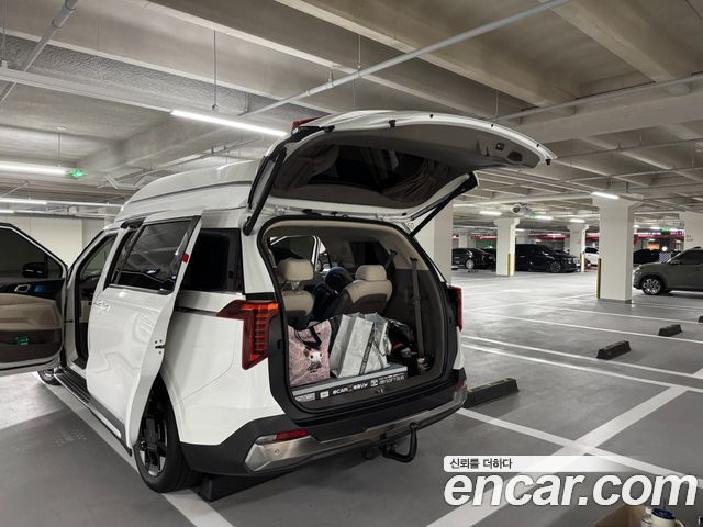 Kia Carnival HEV 9-Seater Hi-Limousine Signature — пробег 20 000 км — фото 5 из 5