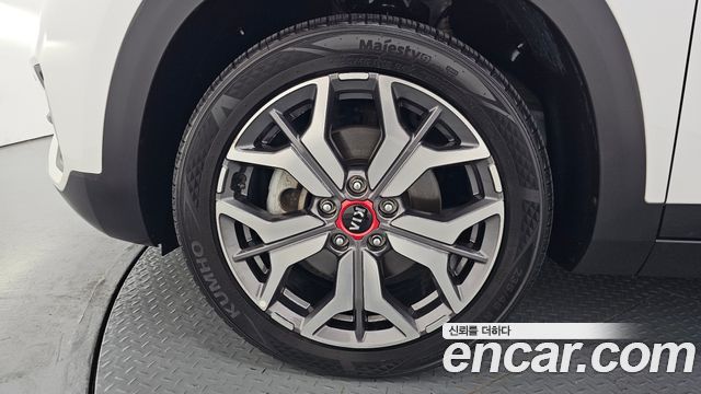 Kia Seltos из Кореи Encar