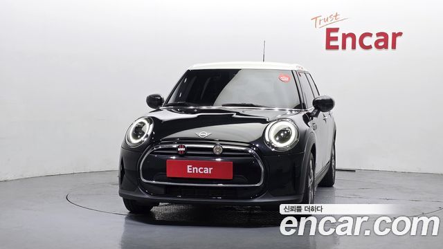 Mini Cooper 5Door Classic Third Generation — пробег 44 108 км — фото 3 из 5