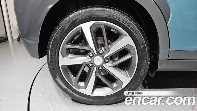 Hyundai Kona из Кореи Encar