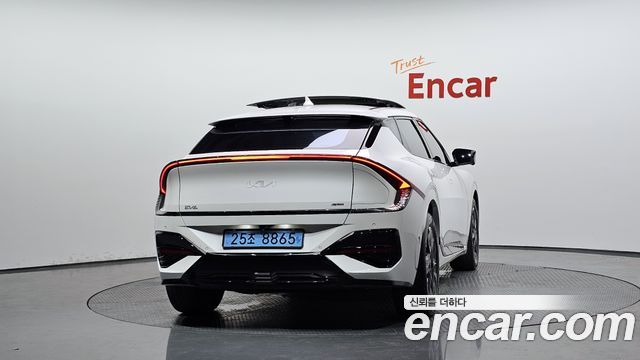 Kia EV6 из Кореи Encar