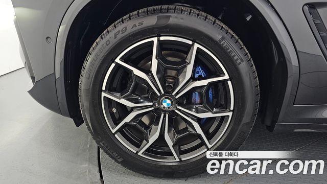 BMW X4 xDrive20i M Sport — пробег 47 028 км — фото 5 из 5
