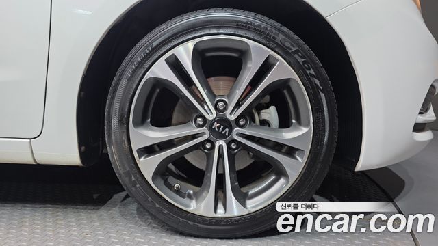 Kia K3 из Кореи Encar