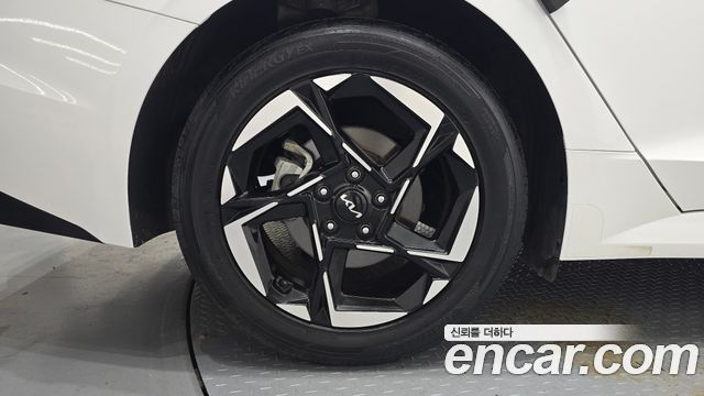 Kia K5 из Кореи Encar