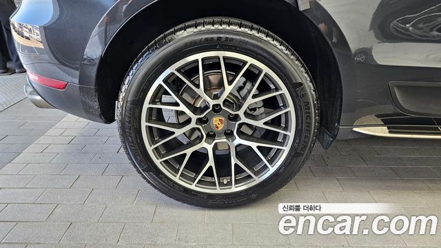 Porsche Macan из Кореи Encar