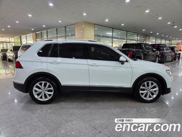 Volkswagen Tiguan из Кореи Encar