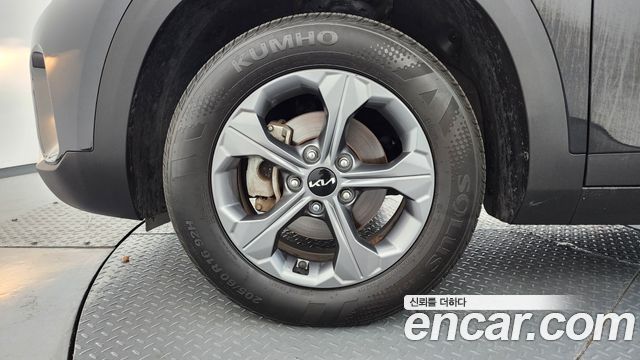 Kia Seltos из Кореи Encar