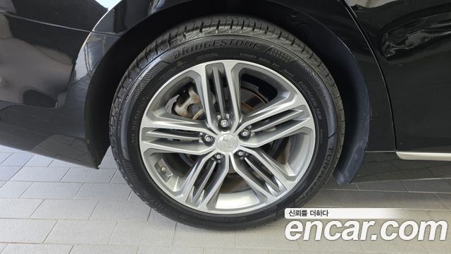 Hyundai Grandeur из Кореи Encar