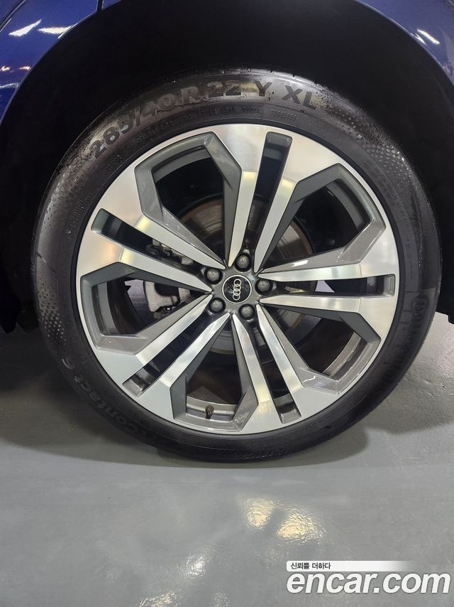 Audi Q8 из Кореи Encar