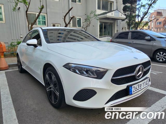Mercedes-Benz A-Class A220 Sedan — пробег 29 000 км — фото 5 из 5