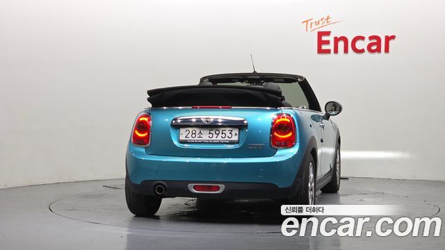 Mini Cooper Convertible из Кореи Encar