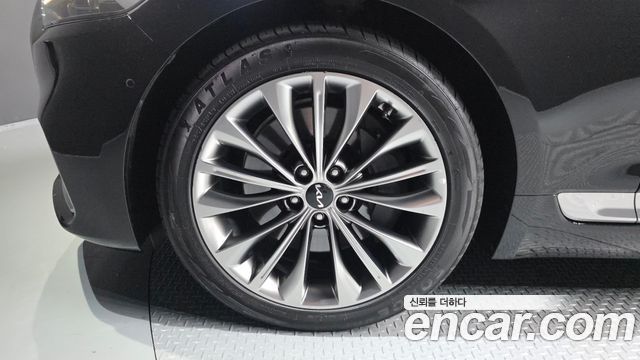 Kia K9 из Кореи Encar