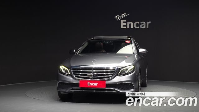 Mercedes-Benz E-Class из Кореи Encar