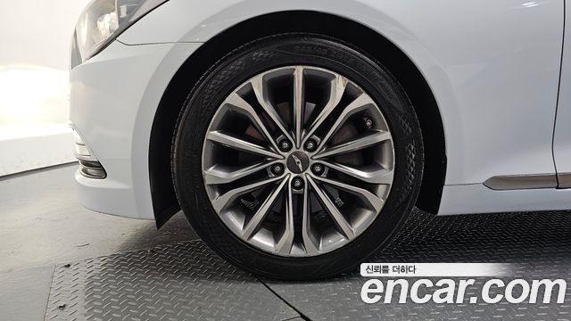 Hyundai Genesis из Кореи Encar