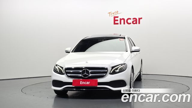 Mercedes-Benz E-Class из Кореи Encar