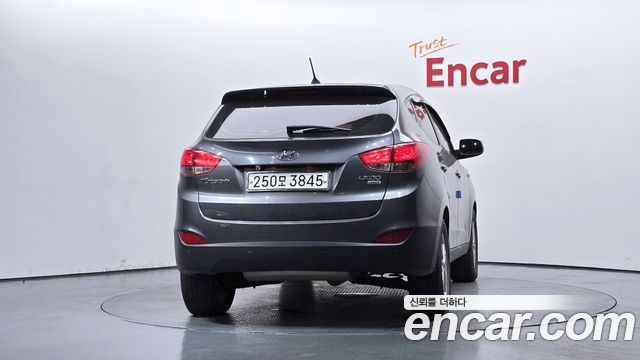 Hyundai Tucson из Кореи Encar