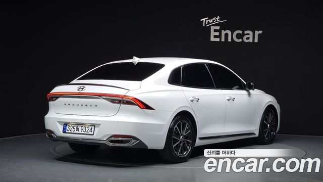 Hyundai Grandeur из Кореи Encar