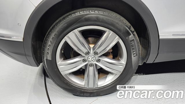 Volkswagen Tiguan из Кореи Encar