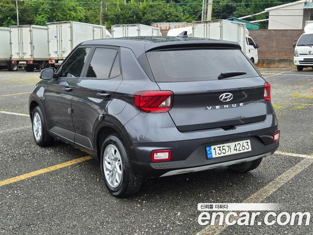 Hyundai Venue из Кореи Encar