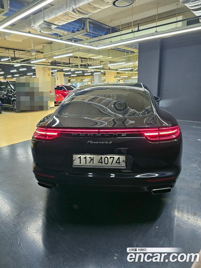 Porsche Panamera 3.0 AWD — пробег 39 300 км — фото 2 из 5