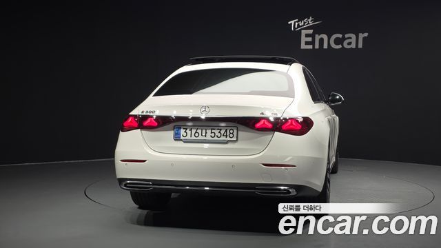 Mercedes-Benz E-Class из Кореи Encar