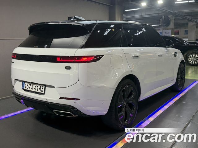 Land Rover Range Rover Sport P360 Autobiography — пробег 48 786 км — фото 3 из 5
