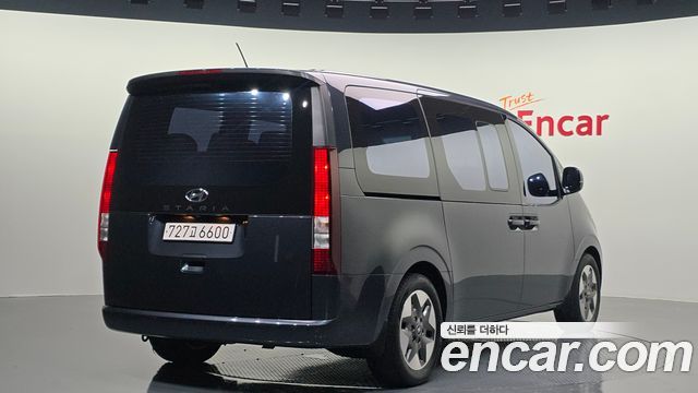 Hyundai Staria из Кореи Encar