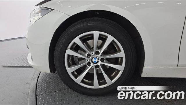 BMW 3-Series из Кореи Encar