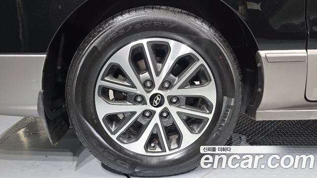 Hyundai Starex из Кореи Encar