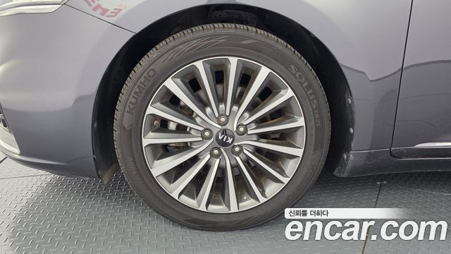 Kia K7 из Кореи Encar