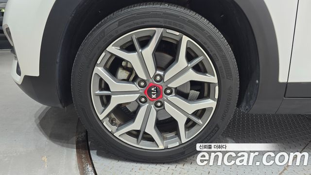 Kia Seltos из Кореи Encar