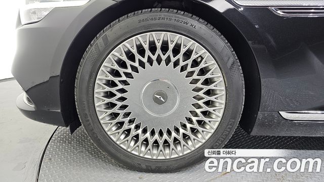 Genesis G90 из Кореи Encar