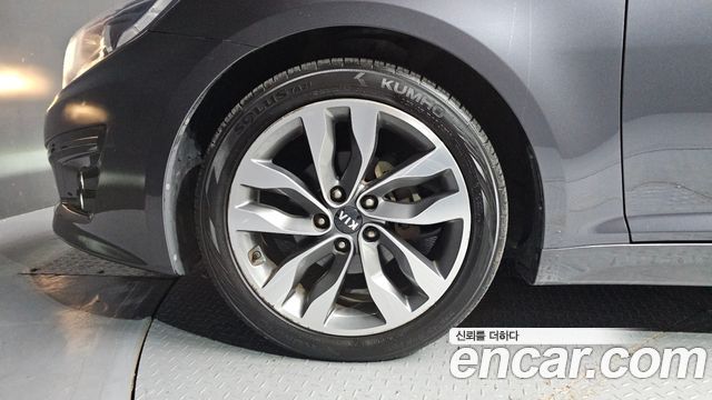 Kia K5 из Кореи Encar