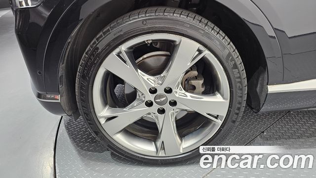 Genesis GV80 из Кореи Encar