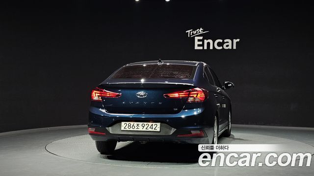 Hyundai AVANTE из Кореи Encar