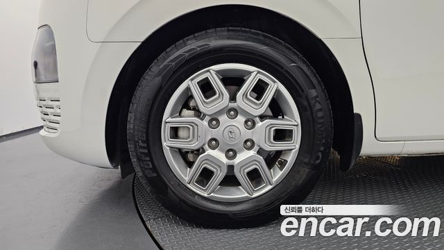 Hyundai Staria из Кореи Encar