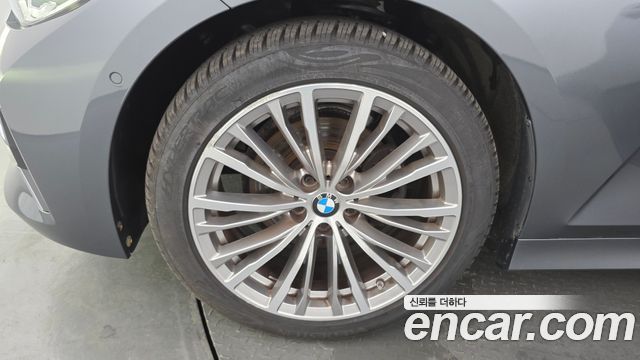 BMW 3-Series из Кореи Encar