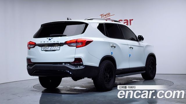Ssangyong Rexton из Кореи Encar