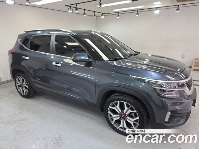 Kia Seltos из Кореи Encar