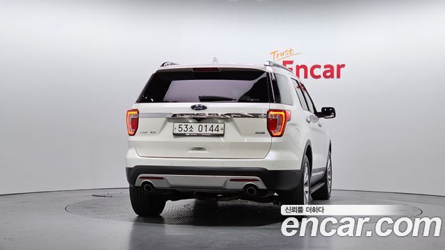 Ford Explorer из Кореи Encar