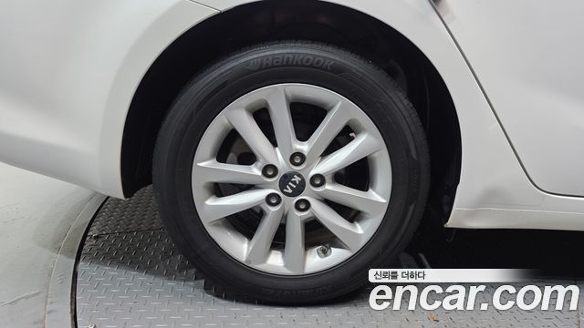 Kia K3 из Кореи Encar