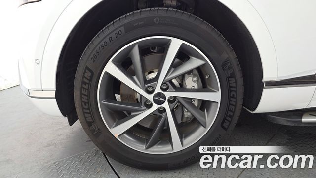 Genesis GV80 из Кореи Encar